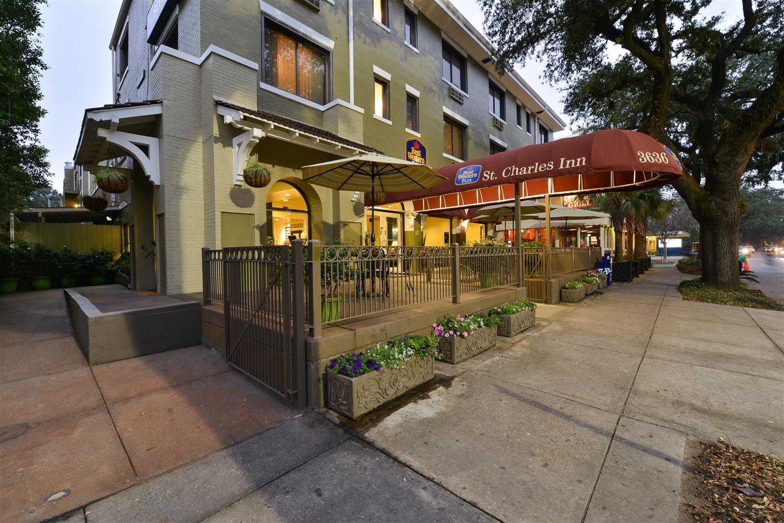 St Charles Inn, Superior Hotel New Orleans Buitenkant foto